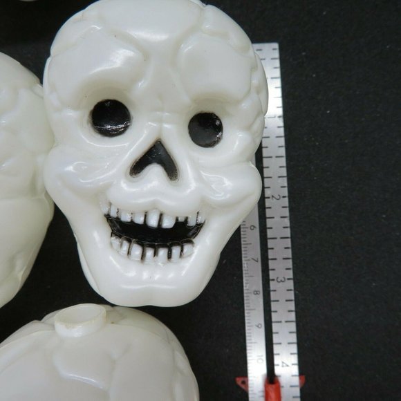 10 Vintage Plastic Blow Mold RV Patio Party String Light Covers Skulls Lot of 10 - Picture 7 of 9